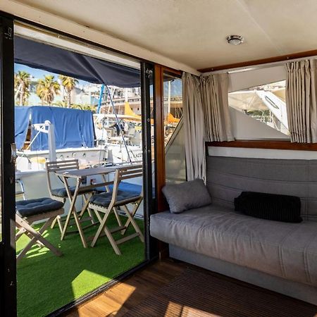Hotel Spacious&charming BOAT in Port Forum Sant Adrià de Besòs Exterior foto