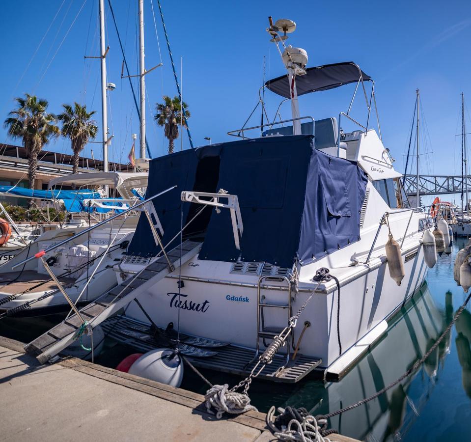 Hotel Spacious&charming BOAT in Port Forum Sant Adrià de Besòs Exterior foto